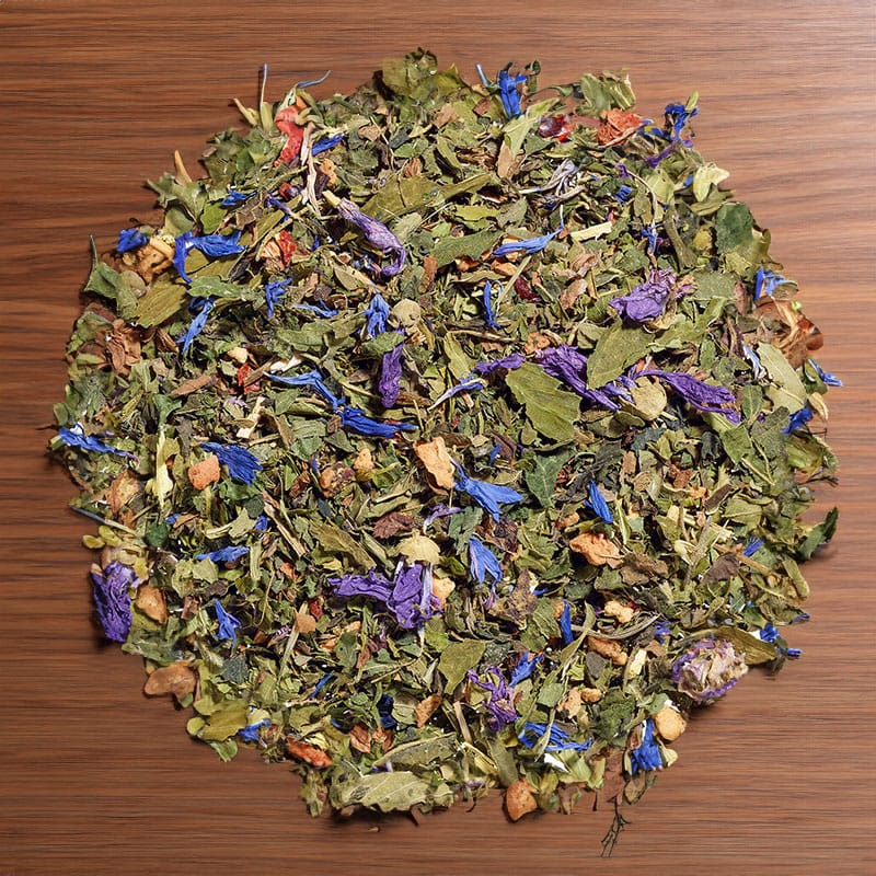 Kräutertee - Magic Herbs lose auf einem Tisch